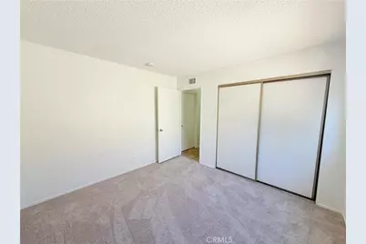 11439 Fox Hollow Lane, Pacoima, CA 91331 - Photo 29