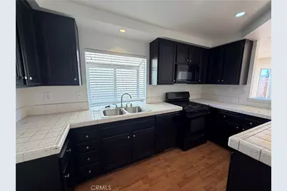 11439 Fox Hollow Lane, Pacoima, CA 91331 - Photo 5