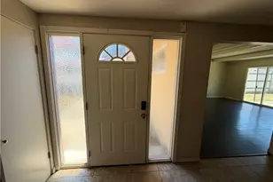 18026 Ingomar St, Reseda, CA 91335 - Photo 5