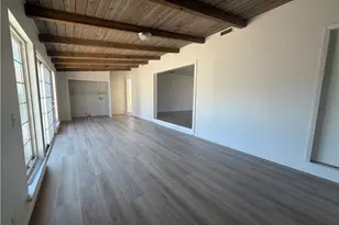 17046 Saticoy St, Van Nuys, CA 91406 - Photo 9