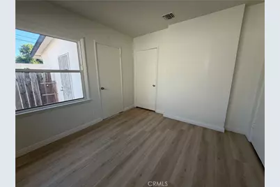 17046 Saticoy Street, Van Nuys, CA 91406 - Photo 19