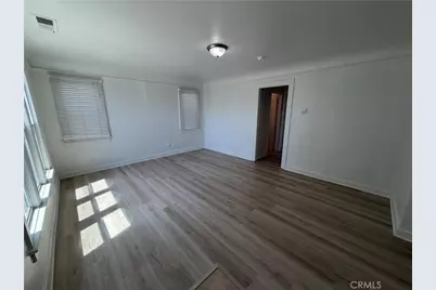 6022 Arlington Avenue, Los Angeles, CA 90043 - Photo 3