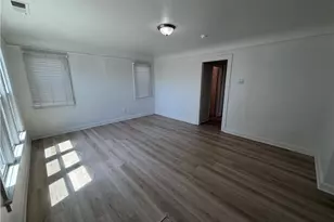 6022 Arlington Ave, Los Angeles, CA 90043 - Photo 3