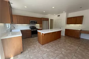 34286 Canyon Rim Dr, Lake Elsinore, CA 92532 - Photo 11