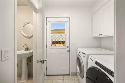 1523 Columbine Way, Upland, CA 91786 - Photo 21