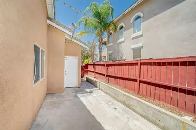 27698 Via Sol Arriva, Moreno Valley, CA 92555 - Photo 37