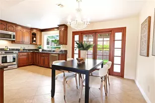9925 Pinyon Ct, Fontana, CA 92335 - Photo 11