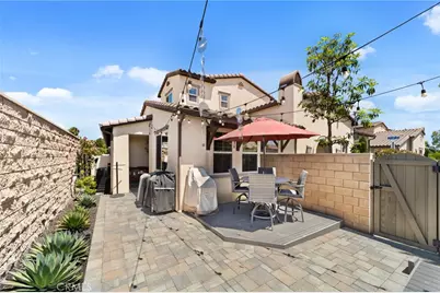 10832 Flora Park, Cypress, CA 90720 - Photo 33