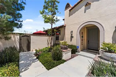 10832 Flora Park, Cypress, CA 90720 - Photo 7