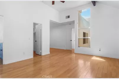10410 Zelzah #A, Porter Ranch, CA 91326 - Photo 13