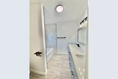 10410 Zelzah #A, Porter Ranch, CA 91326 - Photo 17