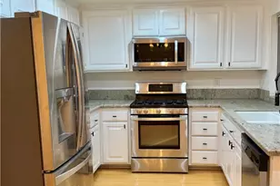 10410 Zelzah, Porter Ranch, CA 91326 - Photo 3