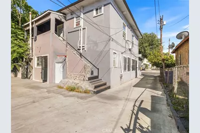 669 N Boyle, Los Angeles, CA 90033 - Photo 7