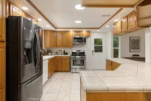 3920 Melody Ln, Riverside, CA 92504 - Photo 5