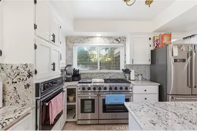 2132 Chester, Bakersfield, CA 93304 - Photo 31