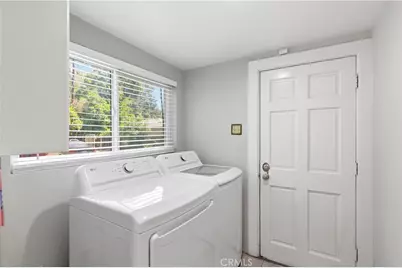 2132 Chester, Bakersfield, CA 93304 - Photo 33