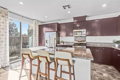 16681 Wyndham #8, Fontana, CA 92336 - Photo 7