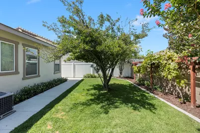 6782 Iron Horse Lane, Jurupa, CA 92880 - Photo 43