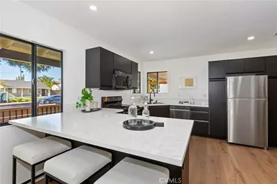 1506 N Niagara Street, Burbank, CA 91505 - Photo 3