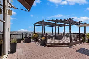7250 Franklin Ave, Los Angeles, CA 90046 - Photo 25