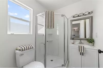 308 N Pasadena Avenue, Azusa, CA 91702 - Photo 33