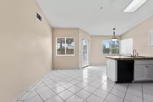 15061 Fuchsia Ct, Fontana, CA 92336 - Photo 11