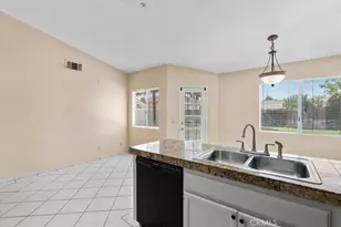 15061 Fuchsia Ct, Fontana, CA 92336 - Photo 15