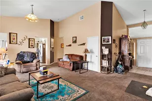 12983 Stanford Dr, Victorville, CA 92392 - Photo 9