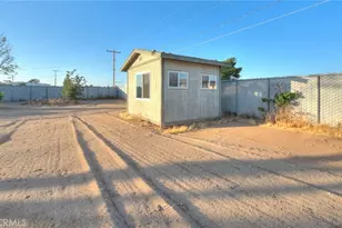 10525 Balsa, Apple Valley, CA 92308 - Photo 37