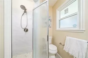 7057 Babcock, North Hollywood, CA 91605 - Photo 11