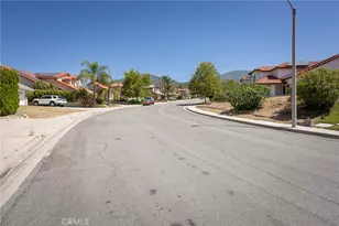 6386 N Beechwood Ave, San Bernardino, CA 92407 - Photo 35