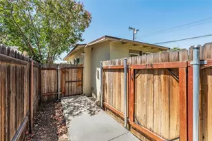 115 E Colorado, Glendora, CA 91740 - Photo 25