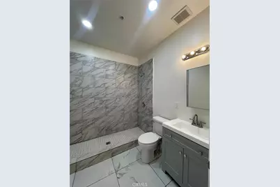 16938 Fern, Fontana, CA 92336 - Photo 29