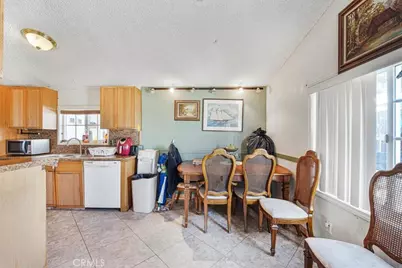 13378 Paramount Road, Phelan, CA 92371 - Photo 15