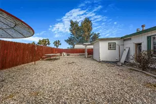 13378 Paramount Rd, Phelan, CA 92371 - Photo 39