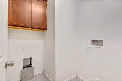 17643 Perilla, San Bernardino, CA 92407 - Photo 19