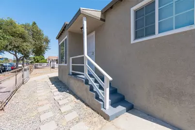 3577 Siskiyou, Los Angeles, CA 90023 - Photo 25
