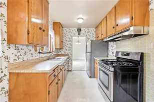 836 N 10th, Upland, CA 91786 - Photo 9