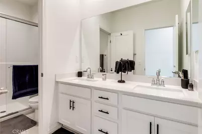 3382 E Aspen, Ontario, CA 91761 - Photo 37