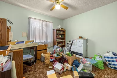 18215 Carob, Hesperia, CA 92345 - Photo 17