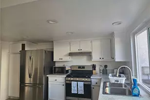 1386 E F, Ontario, CA 91764 - Photo 3