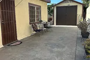2931 Flower, Huntington Park, CA 90255 - Photo 39