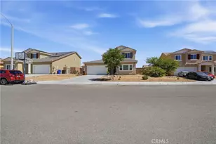 13070 Sierra Madre Ct, Victorville, CA 92394 - Photo 5