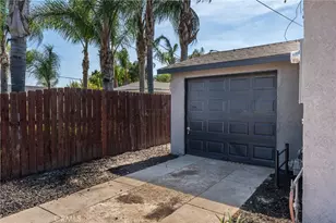 10546 Orchard St, Bloomington, CA 92316 - Photo 45