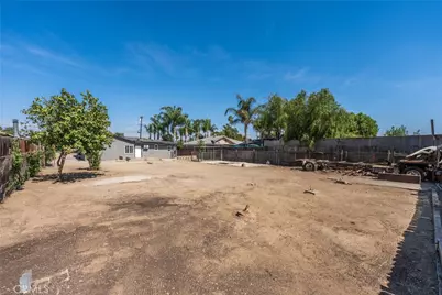 10546 Orchard Street, Bloomington, CA 92316 - Photo 43