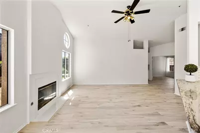 13484 Columbus Court, Fontana, CA 92336 - Photo 17
