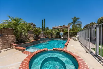 18309 Hollowtree, Riverside, CA 92504 - Photo 9