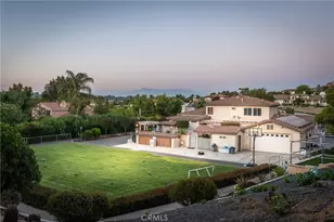 18309 Hollowtree, Riverside, CA 92504 - Photo 5