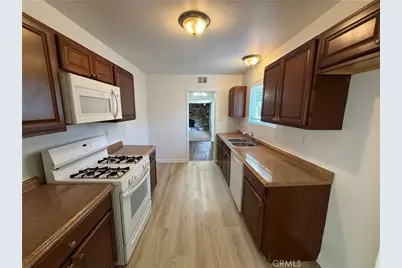 16408 Longworth Avenue, Norwalk, CA 90650 - Photo 11