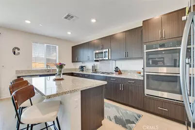 2573 Hannah Creek Lane, Rialto, CA 92377 - Photo 17